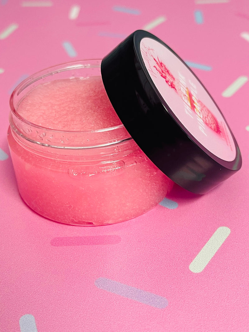 The pink pineapple lip scrub